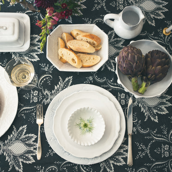 DENTELLE PLATTER