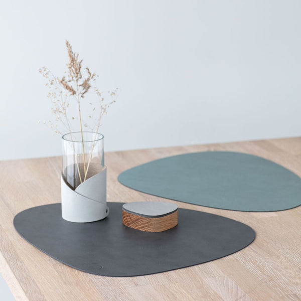 LEATHER DINNER PLACEMATS SET OF 4 (ANTHRACITE + PASTEL GREEN)
