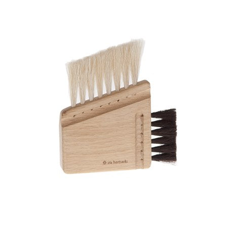 Computer brush designed by Iris Hantverk